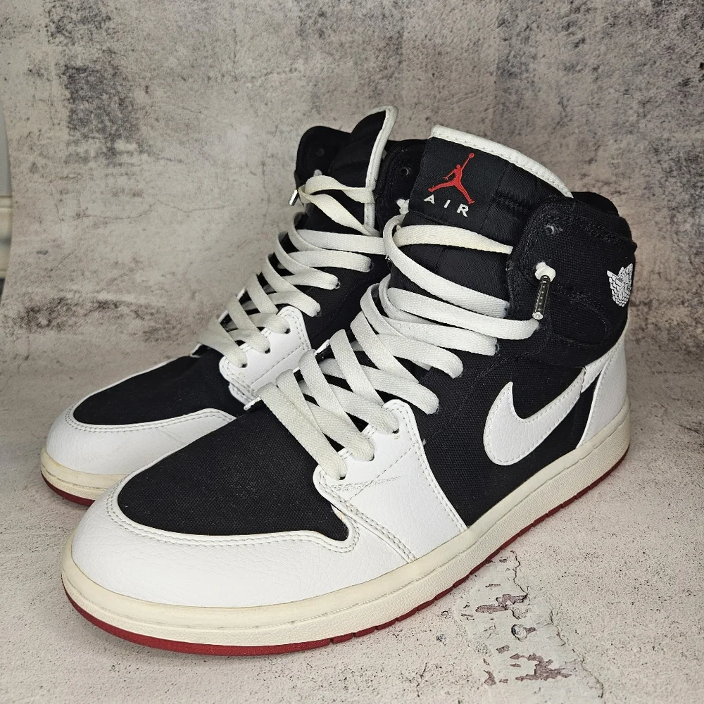 2008 Nike Air Jordan 1 High / Mens SIZE 10.5 / Colorway - Black, White, & Red - Picture 2 of 13